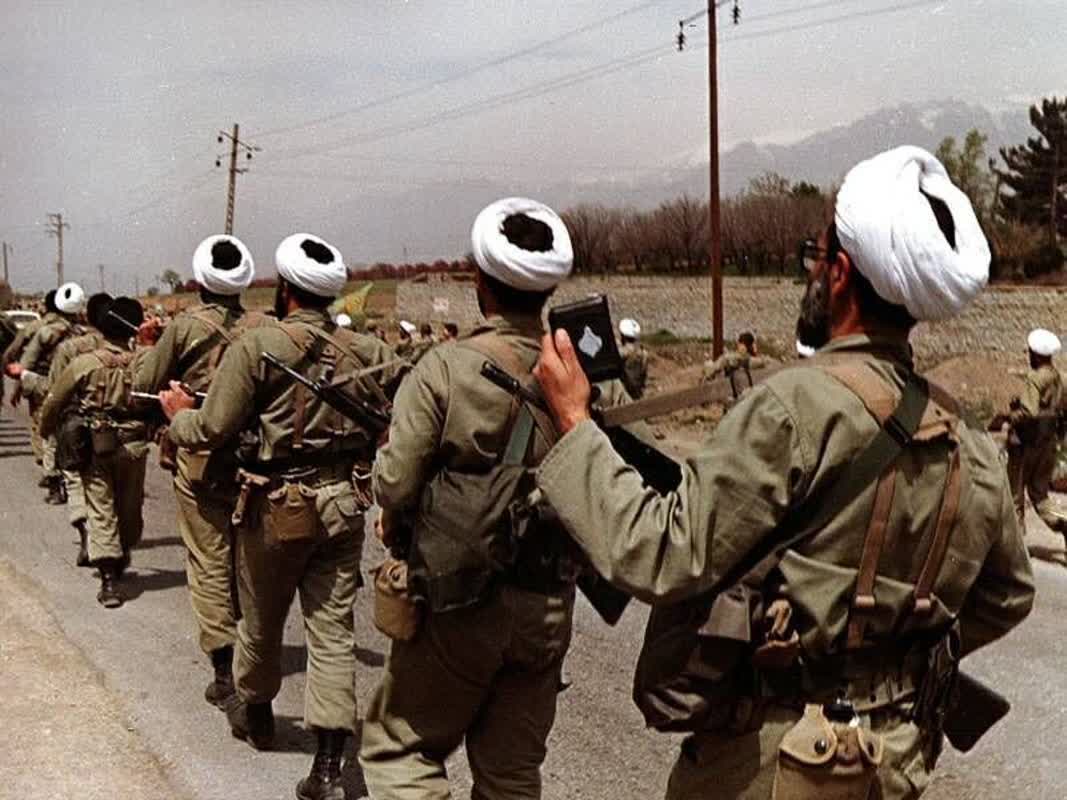 مگر این آخوند ها جبهه هم رفته اند؟